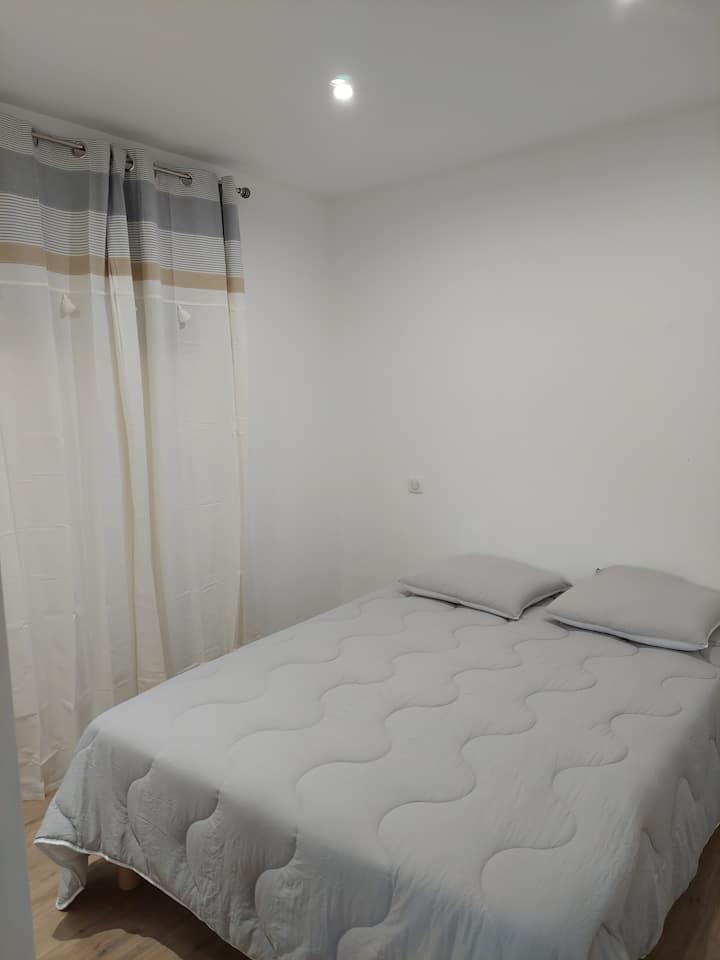 Grande villa 10/12 pers vue mer + véhicule