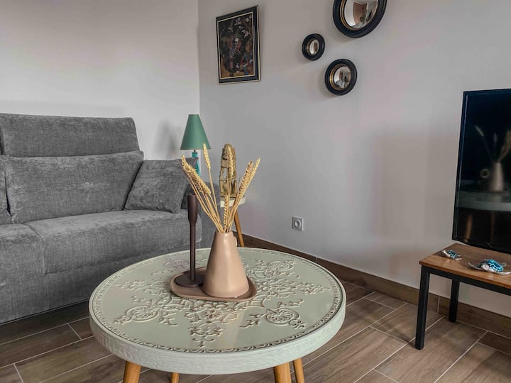 F2 tout neuf avec vue mer ! - 2