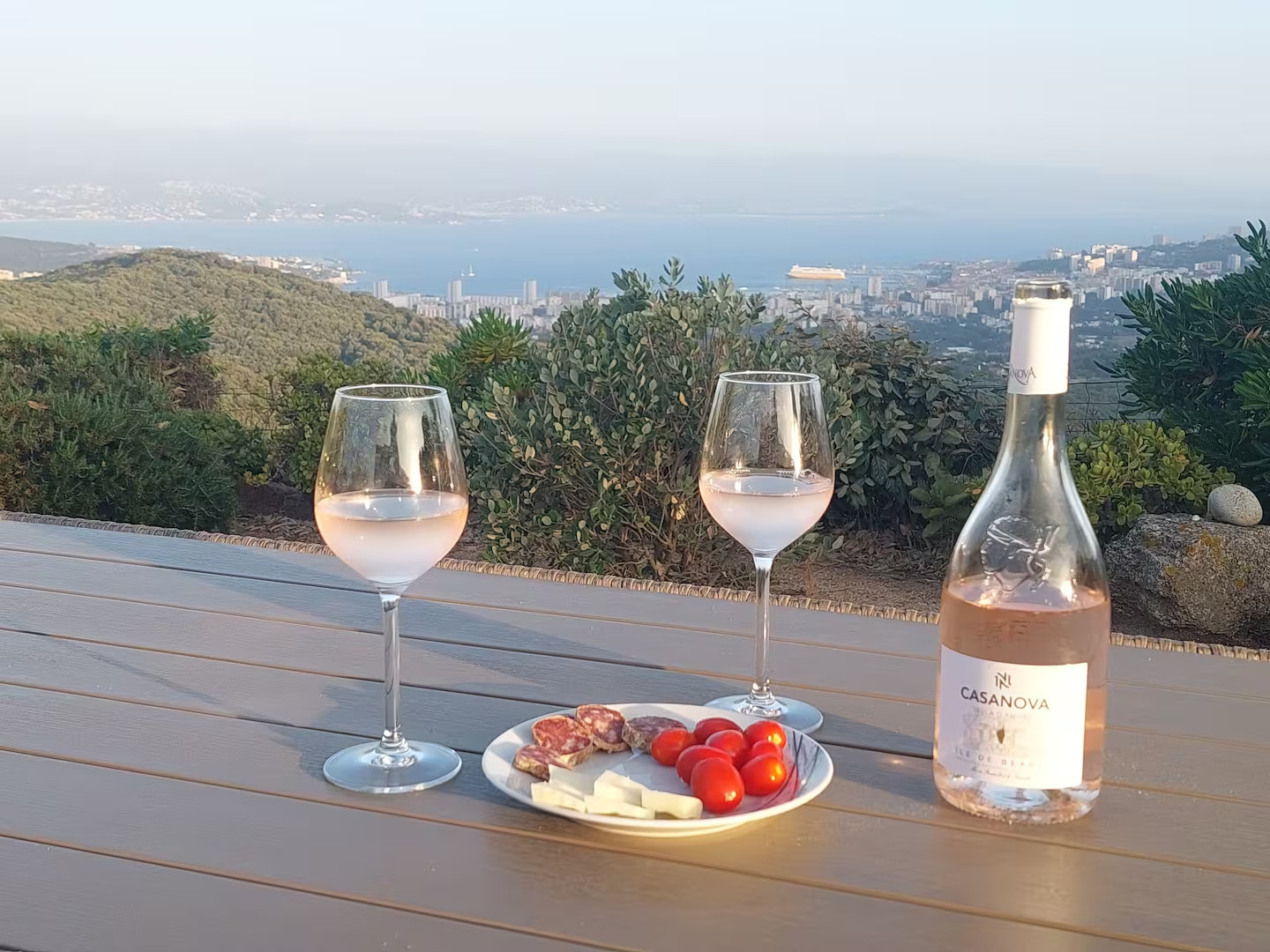 Grande villa 10/12 pers vue mer + véhicule