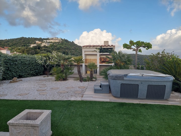 Grande villa 10/12 pers vue mer + véhicule - 2