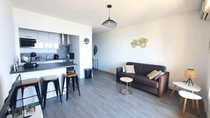 Studio récent dominant la mer avec parking gratuit - 2