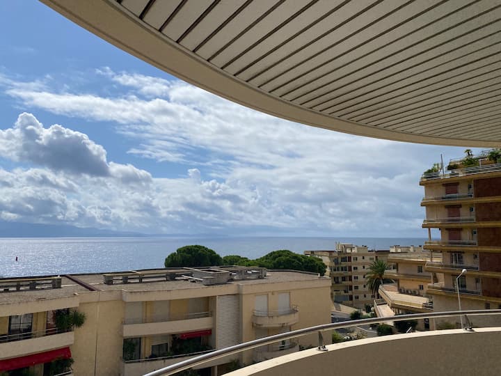 T2 dans résidence calme avec vue mer et parking ! - 2