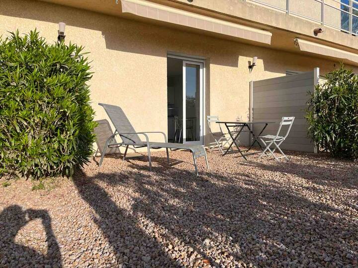 Studio B avec piscine & vue sur la baie d'Ajaccio